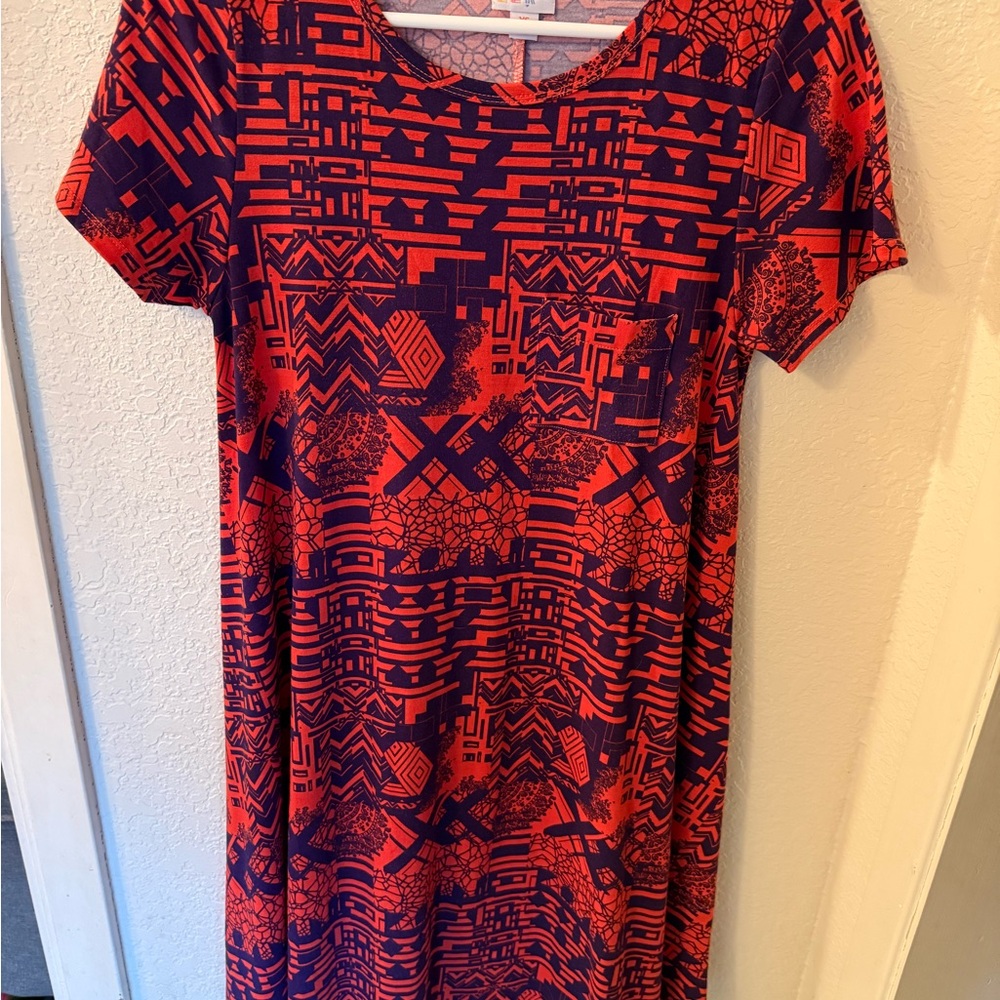 Size XS LuLaRoe Carly hi-lo dress, vibrant orange w/purple geometric print